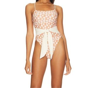 Tularosa Shiloh one piece swimsuit. NWT!!!! size s